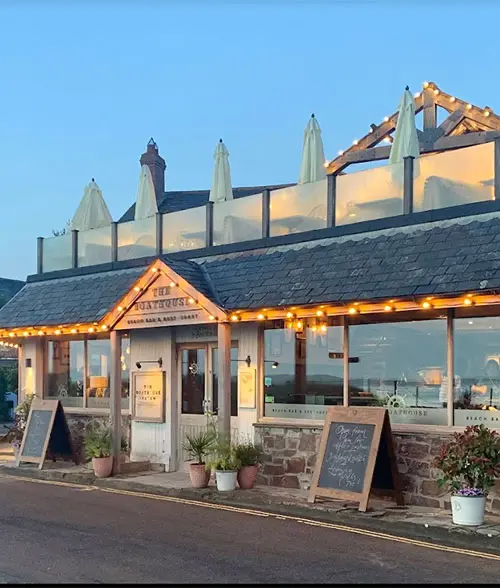 Dog Friendly Places to Eat