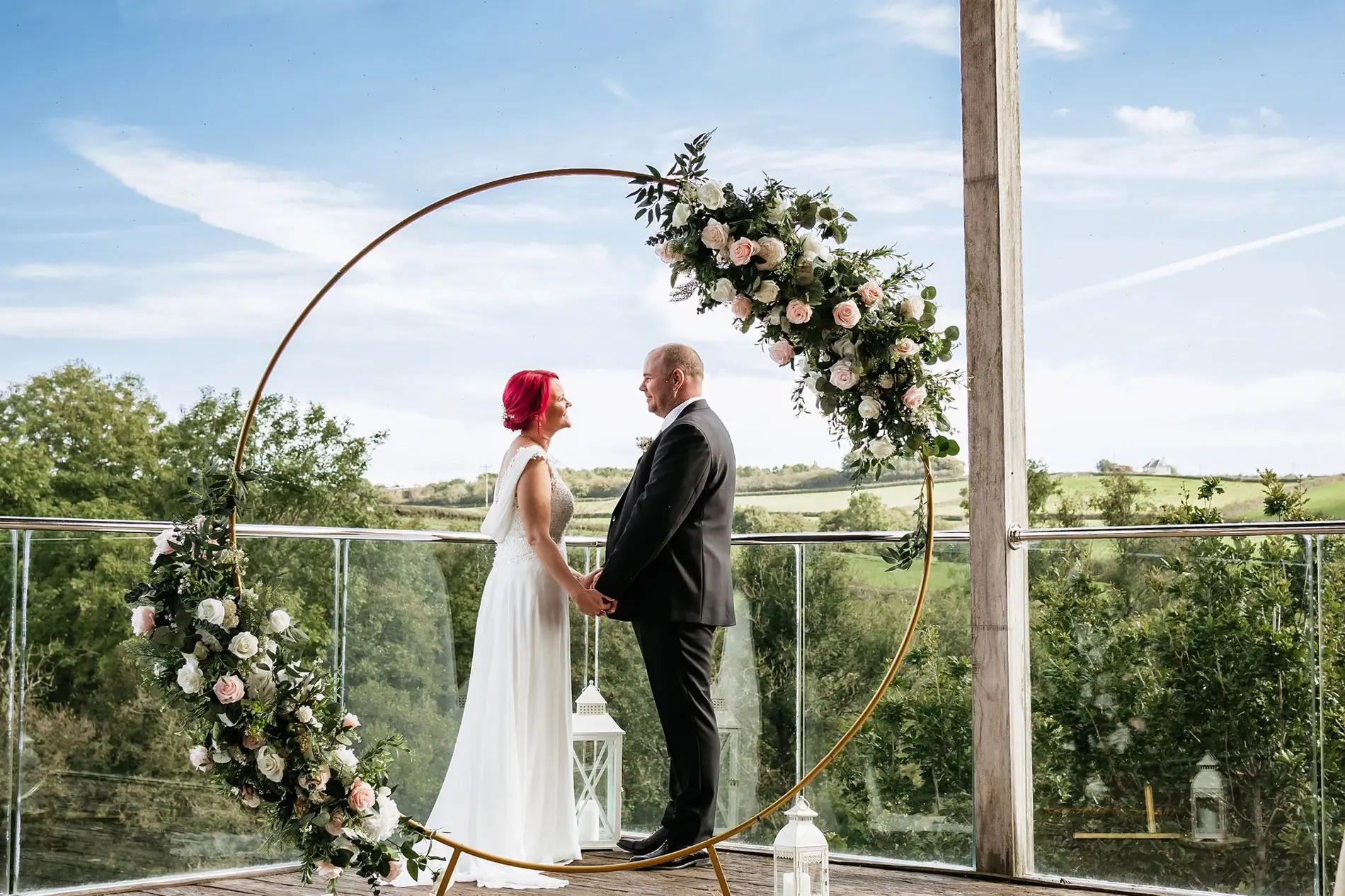 Couple celebrating their small 10-guest wedding in the treetops